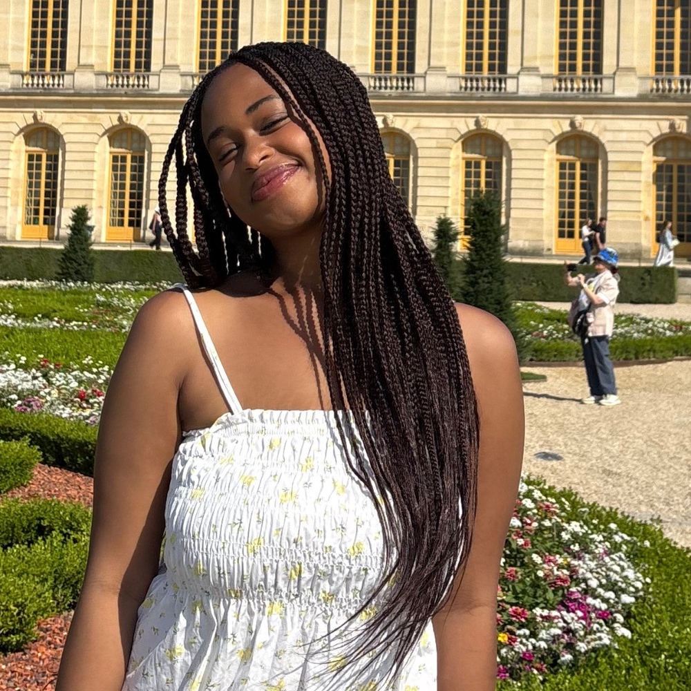 Meet your Posher, Janelle